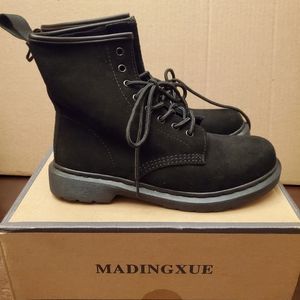 Madingxue Snowmeia Combat Boots